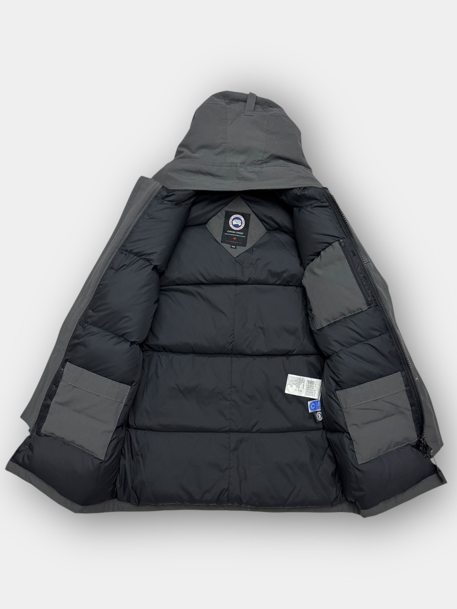 Canada Goose Chateau Parka Size US M / EU 48-50 / 2 - 4 Thumbnail