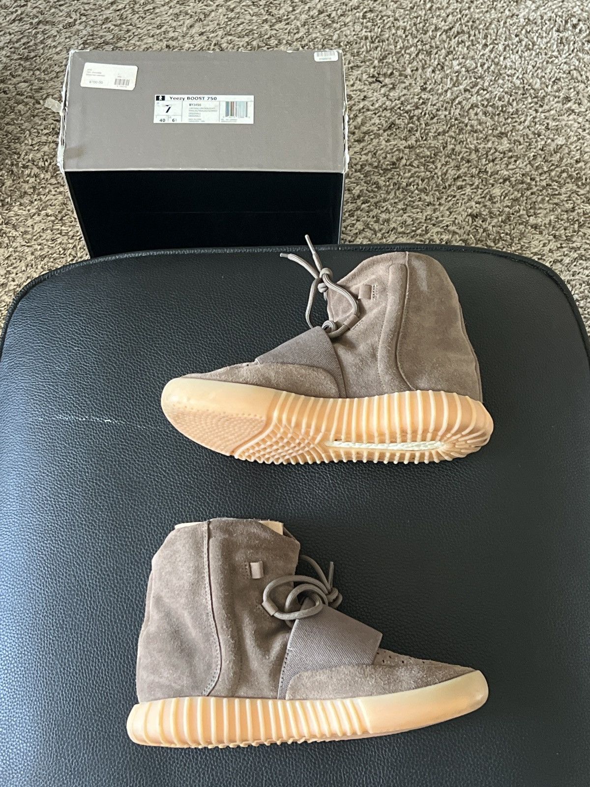 Yeezy yeezy Size US 7 / EU 40 - 2 Thumbnail