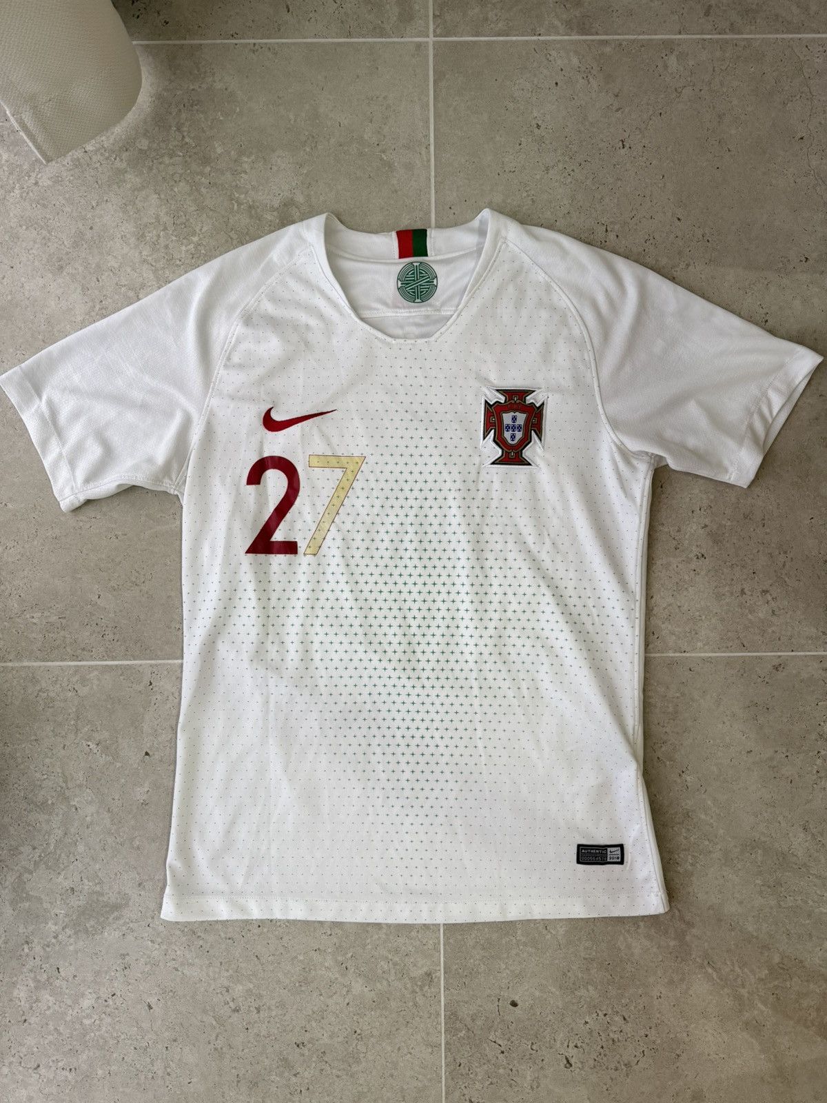 Nike NIKE PORTUGAL AWAY JERSEY Size US S / EU 44-46 / 1 - 1 Thumbnail