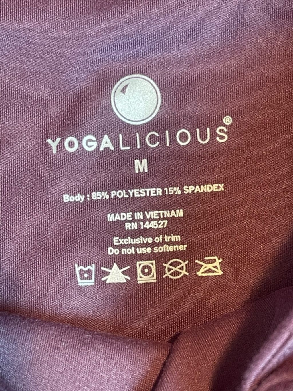 Other Yogalicious Plum Mesh Detail Leggings Size M Performance Size 28" / US 6 / IT 42 - 4 Thumbnail