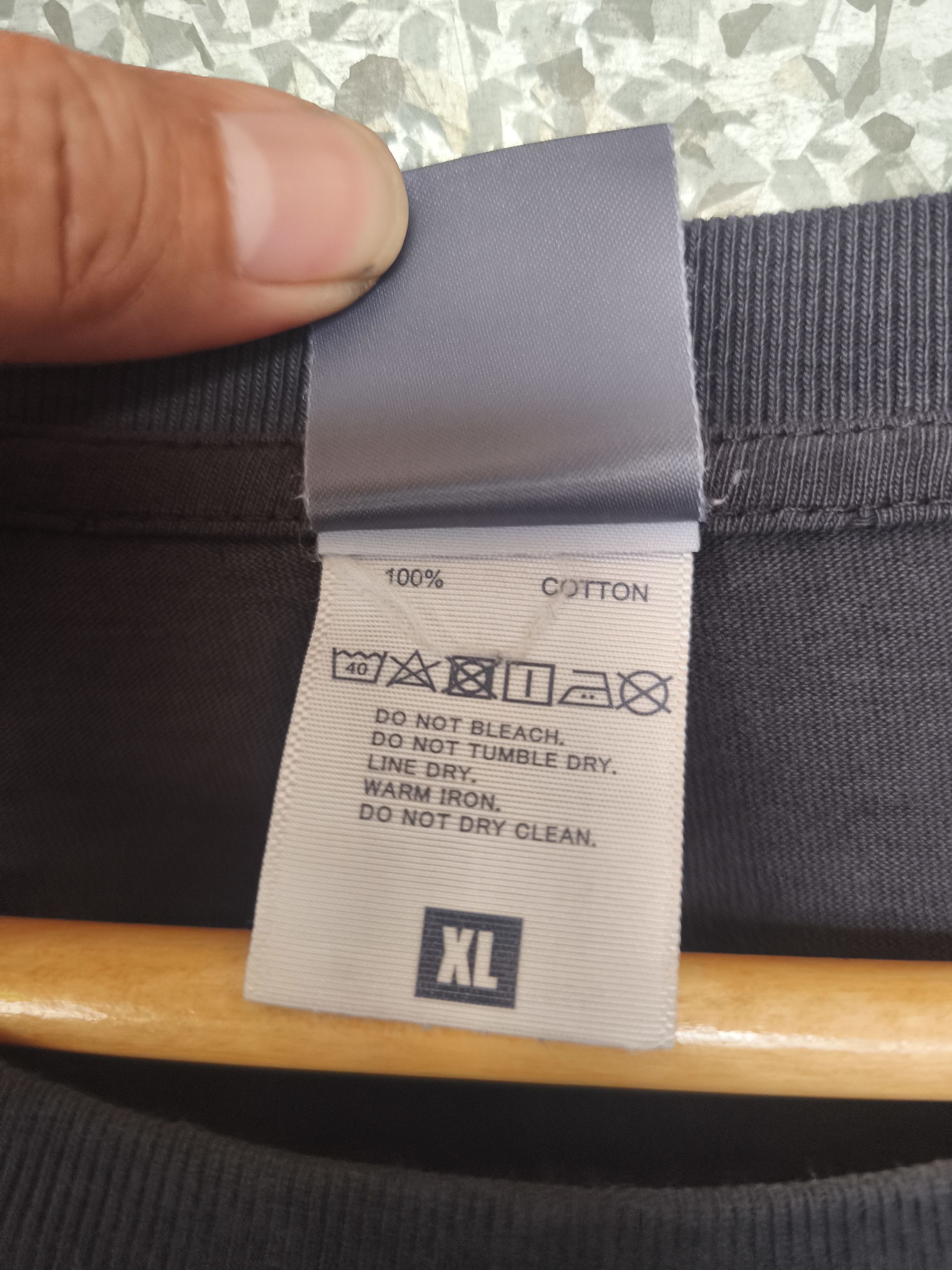 Band Tees Crazy Ken Band tees Japan Size US L / EU 52-54 / 3 - 7 Thumbnail