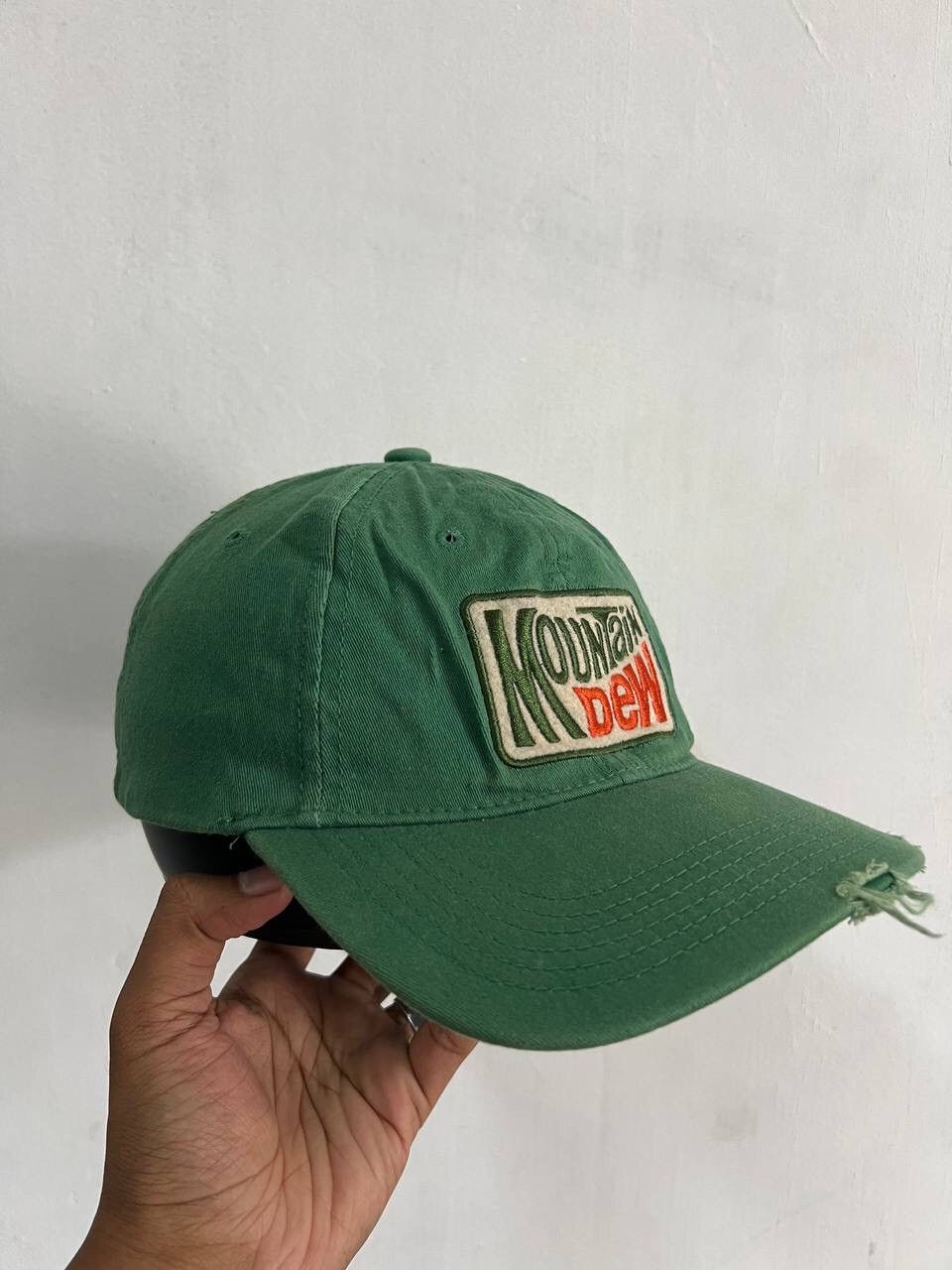 Mountain Dew Mountain Dew Distressed Fitted Hat Size ONE SIZE - 1 Thumbnail