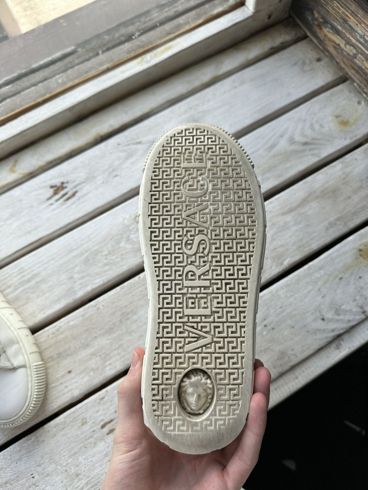 Versace 🚨Womens Versace low top sneakers size 35.5 Size US 5.5 / IT 35.5 - 16 Thumbnail