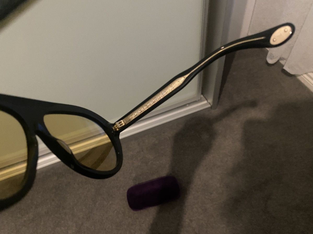Gucci Oversize yellow tint sunglasses Size ONE SIZE - 4 Thumbnail