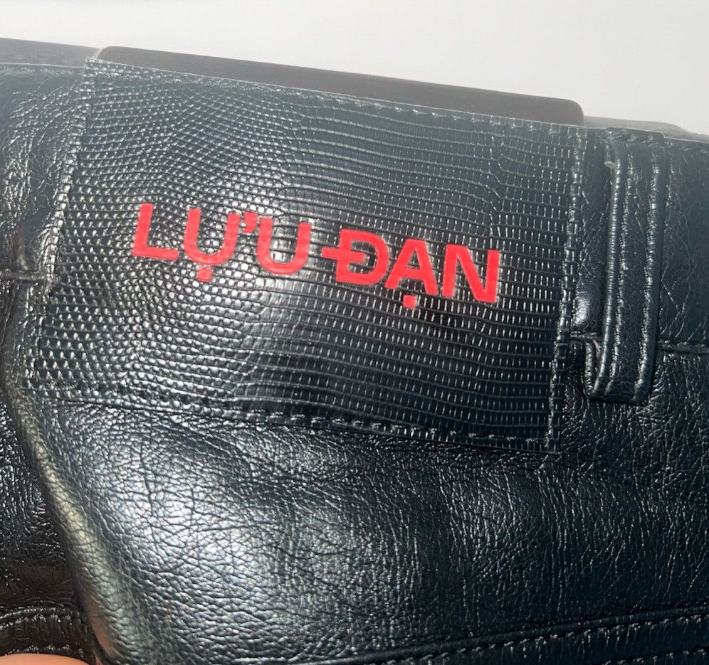 LUU DAN Luu Dan Straight Leg Faux Leather Pants Size US 26 / EU 42 - 3 Thumbnail