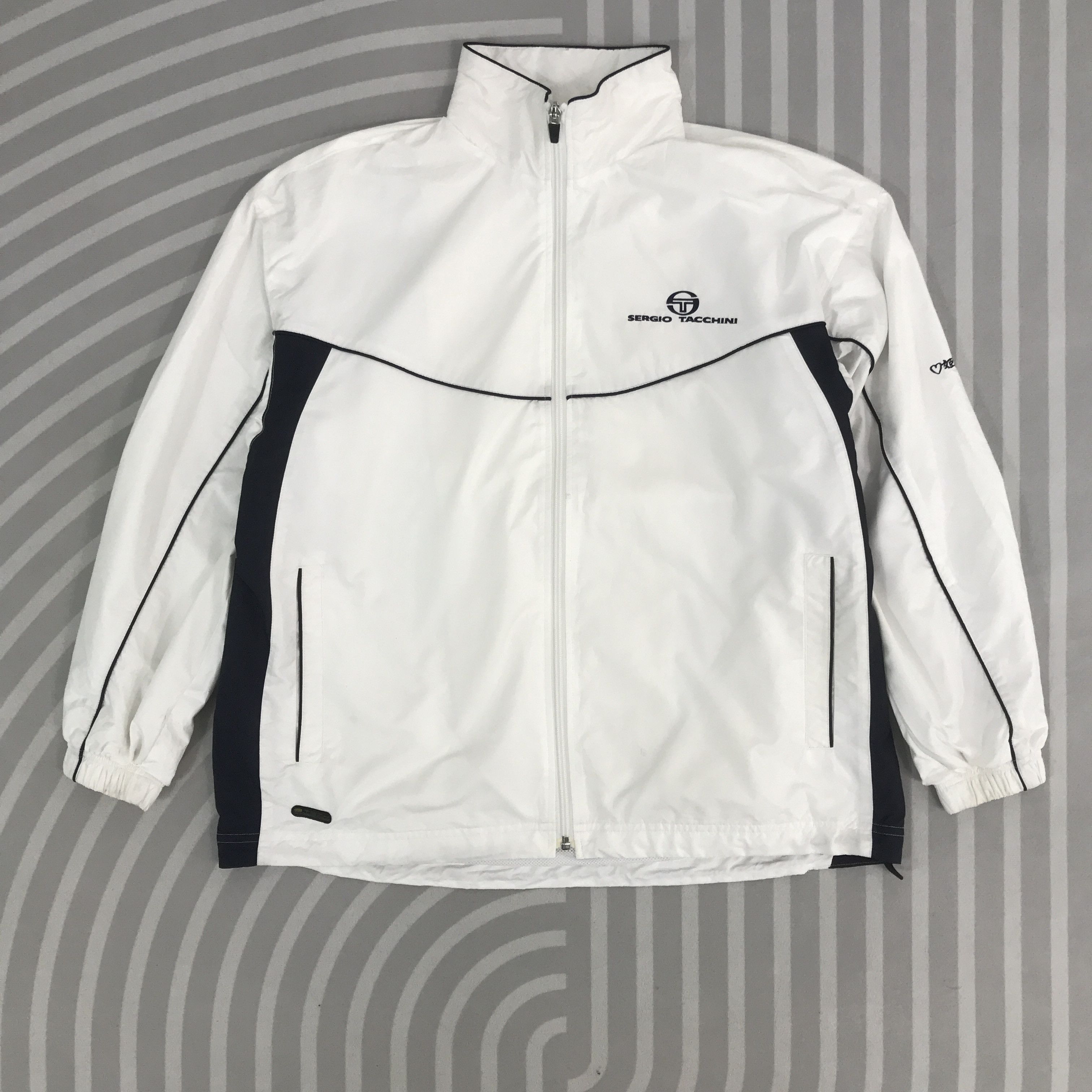 Sergio Tacchini × Vintage Vintage Sergio Tacchini x Sophia University light Jacket Size US S / EU 44-46 / 1 - 1 Thumbnail