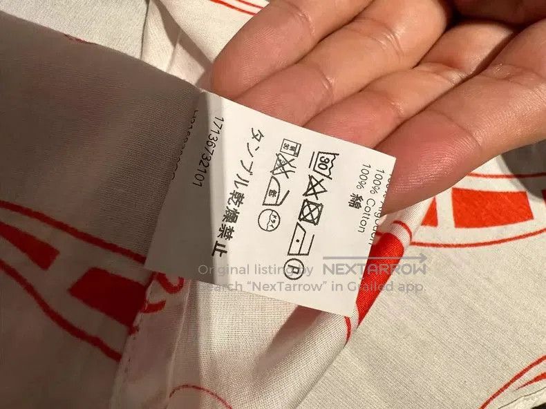 Loewe Loewe Men's Graphic Print Button. Size US M / EU 48-50 / 2 - 7 Thumbnail