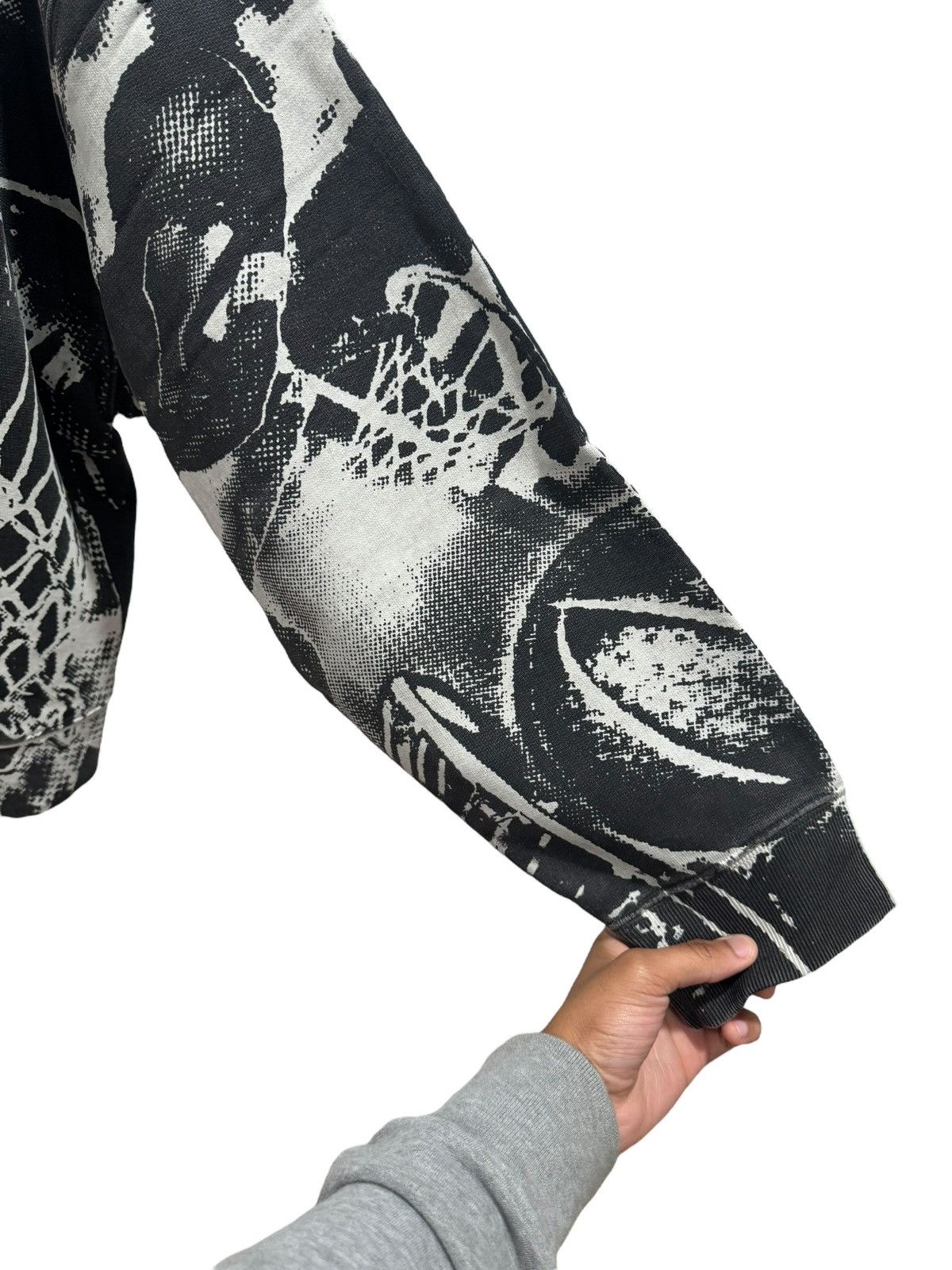 Cactus Plant Flea Market × Nike Cactus Plant Flea Market x Nike Hoops Crewneck Light Bone Size US XL / EU 56 / 4 - 10 Thumbnail