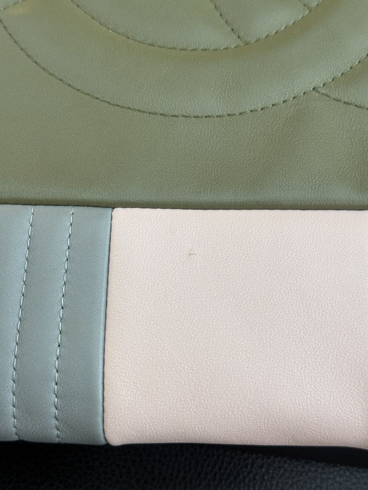 Chanel Chanel Olive & Multicolor Lambskin Patchwork O-Case Size ONE SIZE - 22 Thumbnail