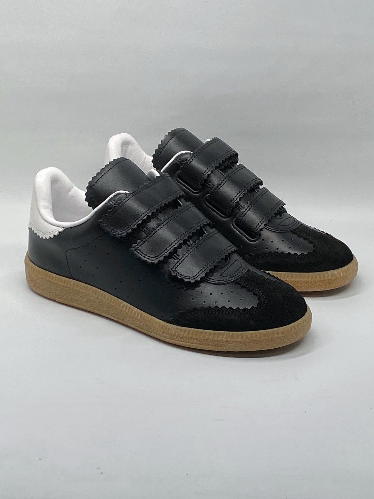Isabel Marant Isabel Marant Beth Leather Grip-Strap Sneakers size 35 Size US 5 / IT 35 - 1 Thumbnail