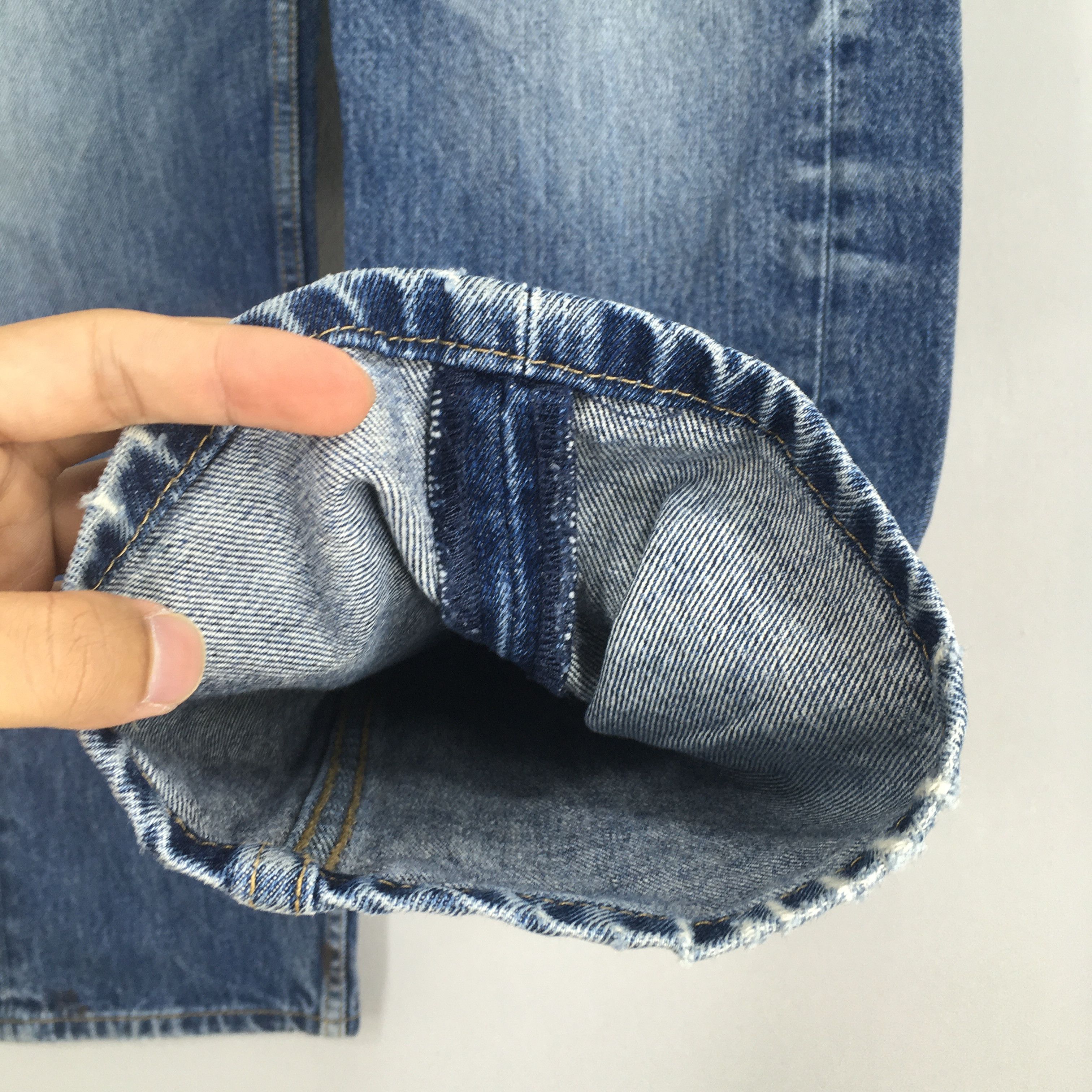 Levi's Size 36x30 Vintage Levi's 505 Regular Fit Wash Jeans S1948 Size US 36 / EU 52 - 5 Thumbnail