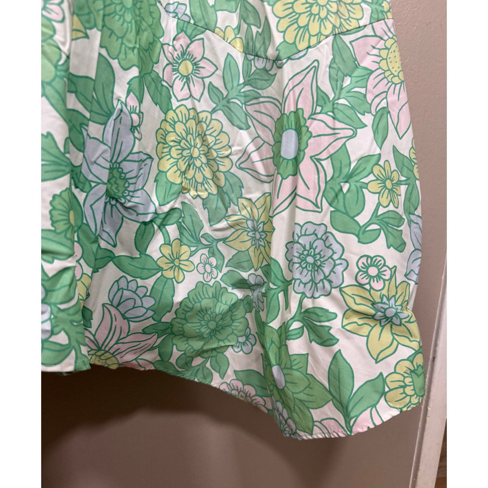 Christian Wijnants Christian Wijnants Floral Wrap Dress size 36 Pristine Size S / US 4 / IT 40 - 12 Thumbnail
