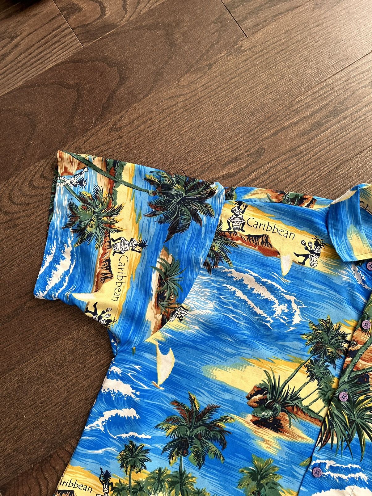 Vintage Vintage 90s Caribbean Button up Size US M / EU 48-50 / 2 - 3 Thumbnail