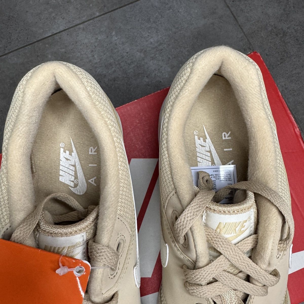 Nike 2019 Nike Air Max 1 Desert Ore Size US 12.5 / EU 45-46 - 5 Thumbnail