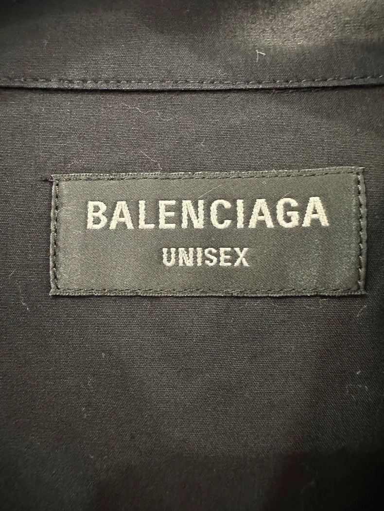 Balenciaga balenciaga black long sleeve shirt Size US S / EU 44-46 / 1 - 4 Thumbnail