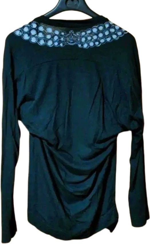 Vivienne Westwood Vivienne Westwood Saturn pearl necklace printed top Size M / US 6-8 / IT 42-44 - 2 Thumbnail