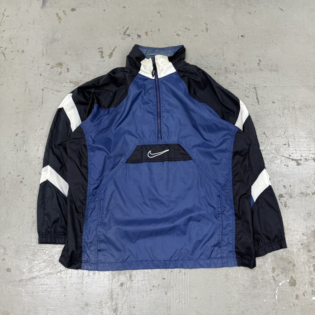 Beauty Beast × Nike × Vintage Vintage Nike Center Swoosh Colour block Jacket Size US L / EU 52-54 / 3 - 1 Thumbnail