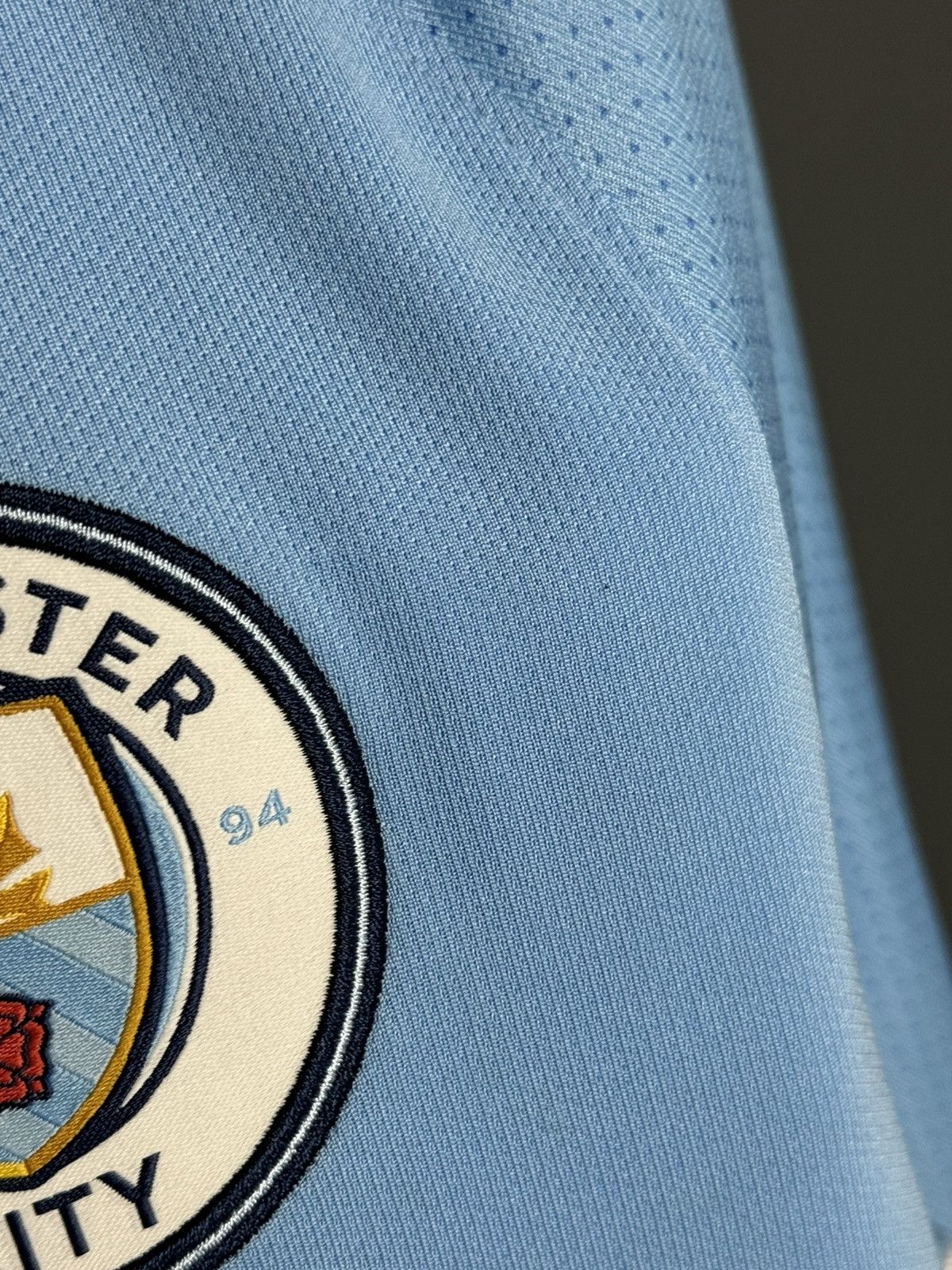 Nike Manchester City 17/18 Home Football Jersey Size US S / EU 44-46 / 1 - 12 Thumbnail