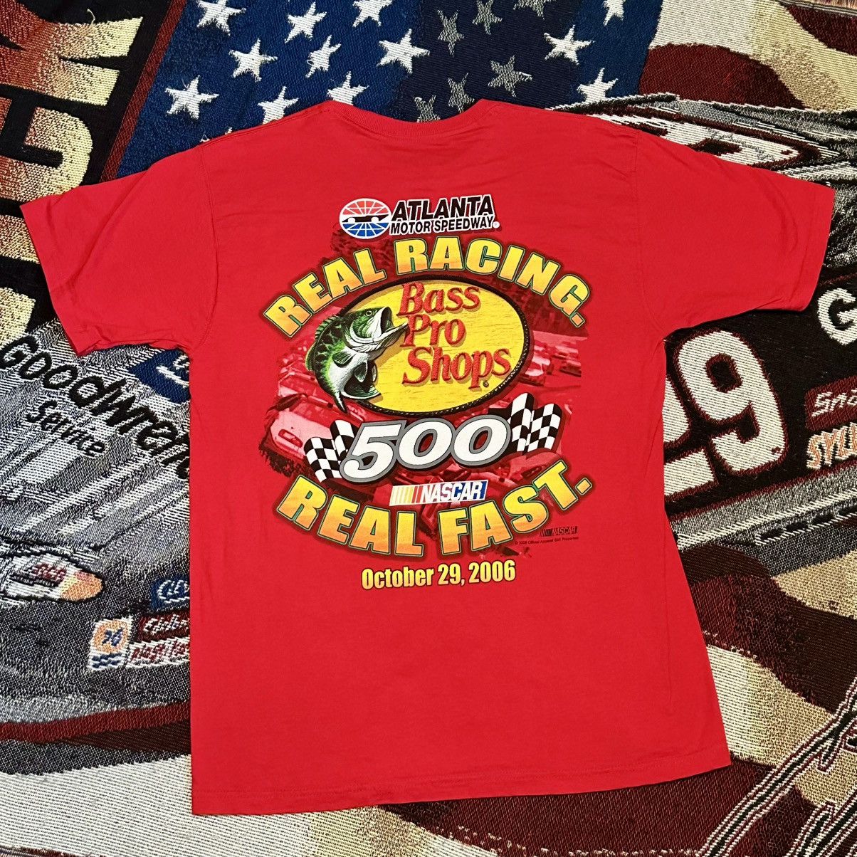 Bass Pro Shops × NASCAR 2006 - Bass Pro Shops 500 - NASCAR TSHIRT Size US M / EU 48-50 / 2 - 3 Thumbnail