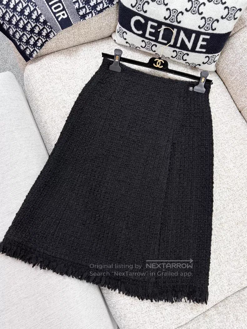 Chanel Chanel Knitted half-length skirt Size 24" / US 00 / IT 34 - 2 Thumbnail