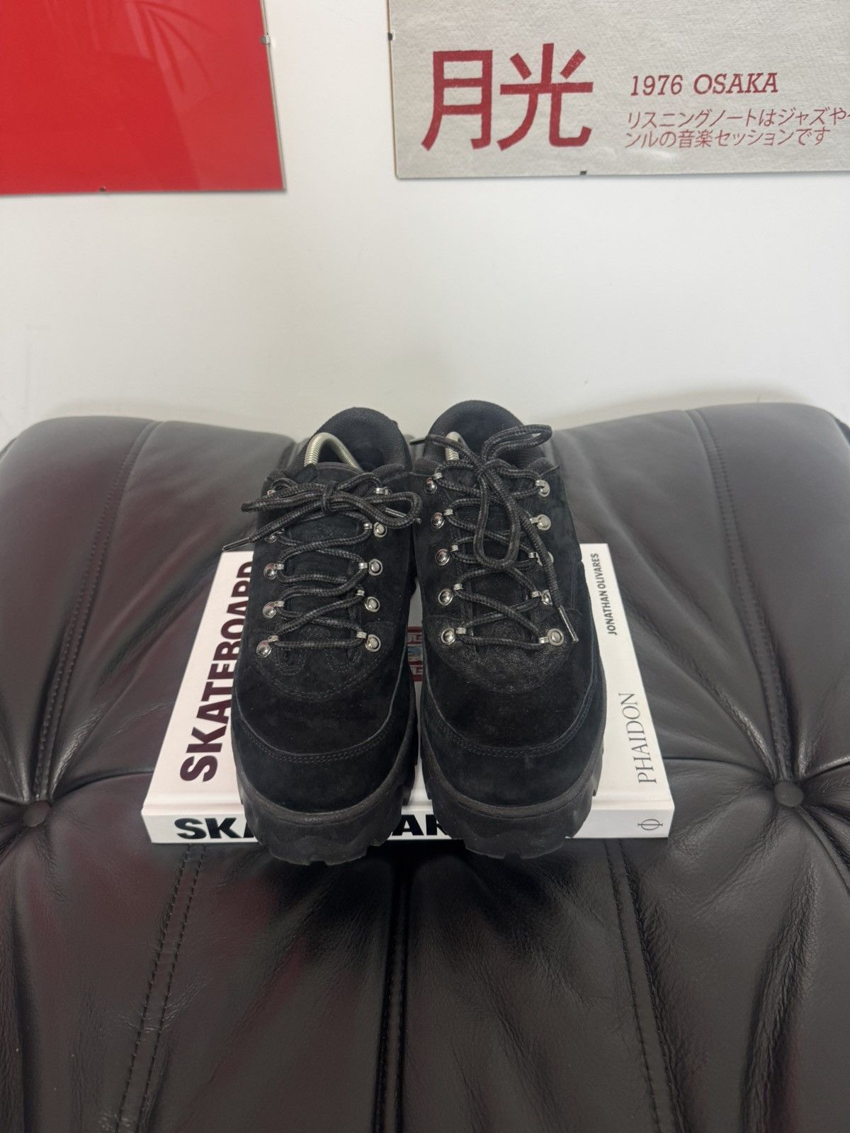 Nike Nike Lahar Low „Triple Black” Gorpcore Suede Swoosh Rare Size US 7.5 / EU 40-41 - 4 Thumbnail
