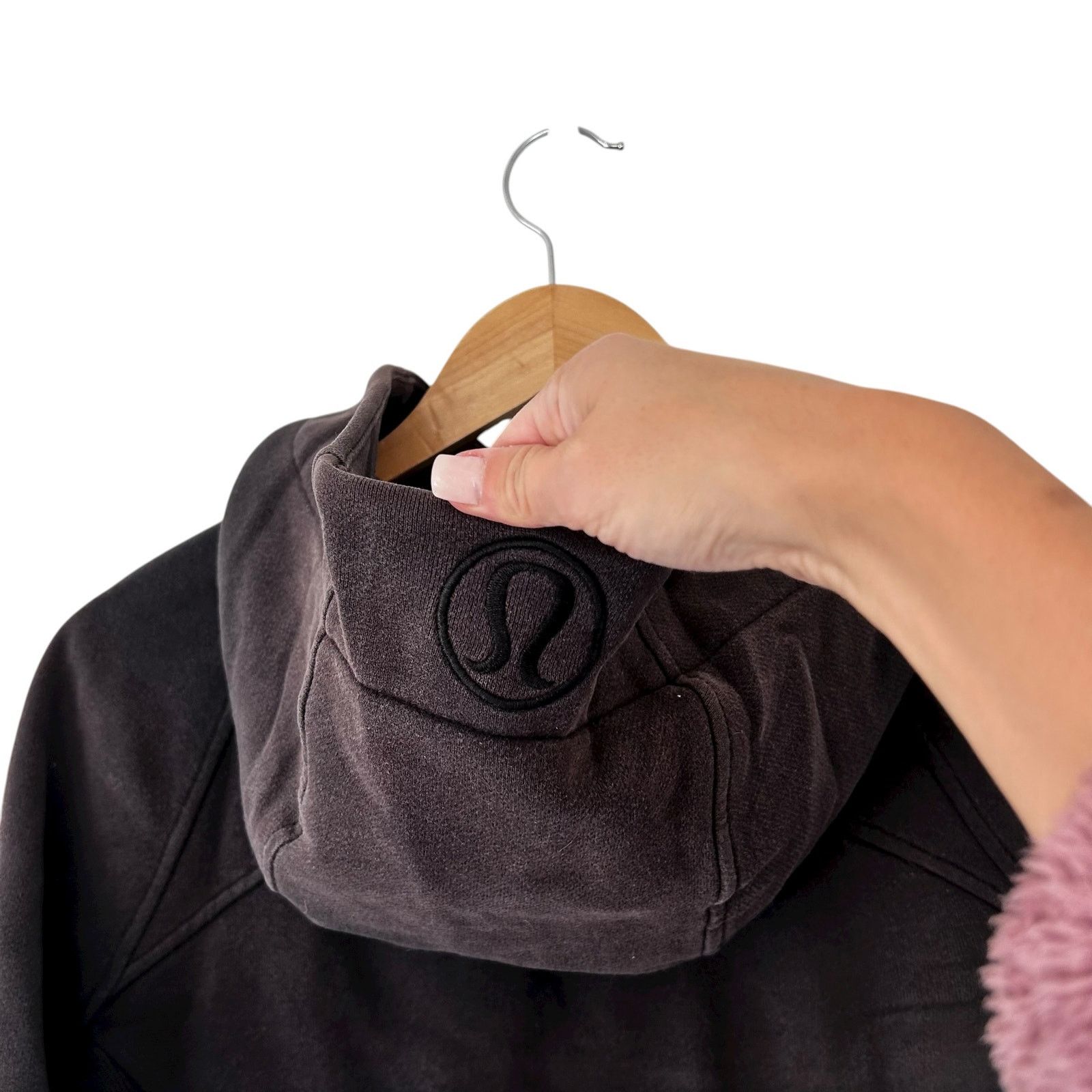 Lululemon Lululemon Black Full Zip Hoodie Sz 8 Size M / US 6-8 / IT 42-44 - 7 Thumbnail