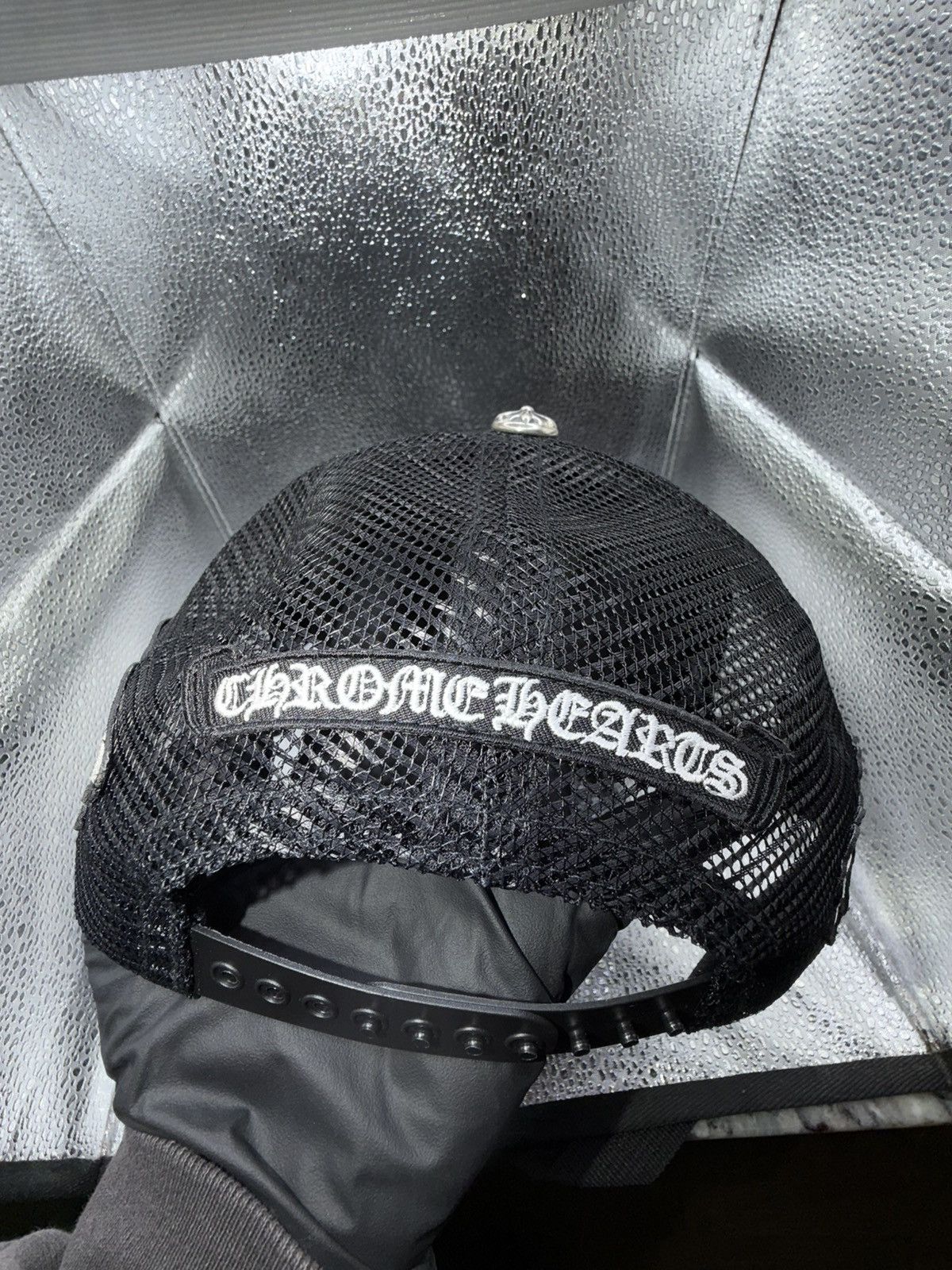 Chrome Hearts Chrome Hearts X Yungblood ‘Aerosmith’ Trucker Hat Size ONE SIZE - 3 Thumbnail