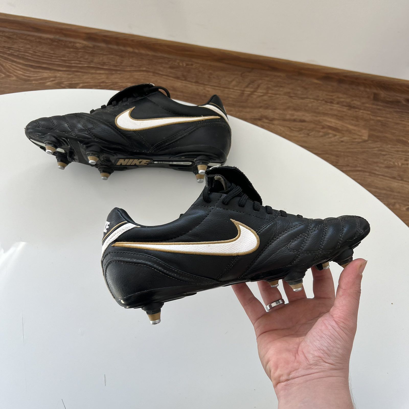 Nike Soccer 2024 Futbol Tiempo Cleats Shoes Sz Mens 7.5 RARE 90's Vintage