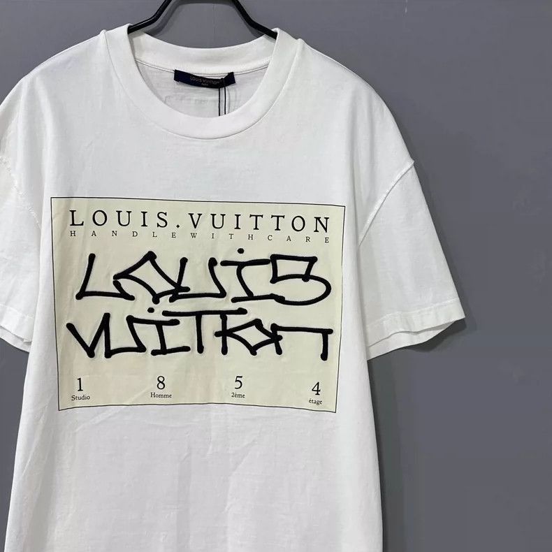 Louis Vuitton Louis Vuitton Embroidered Short Sleeve TShirt-2506 Size US S / EU 44-46 / 1 - 2 Thumbnail