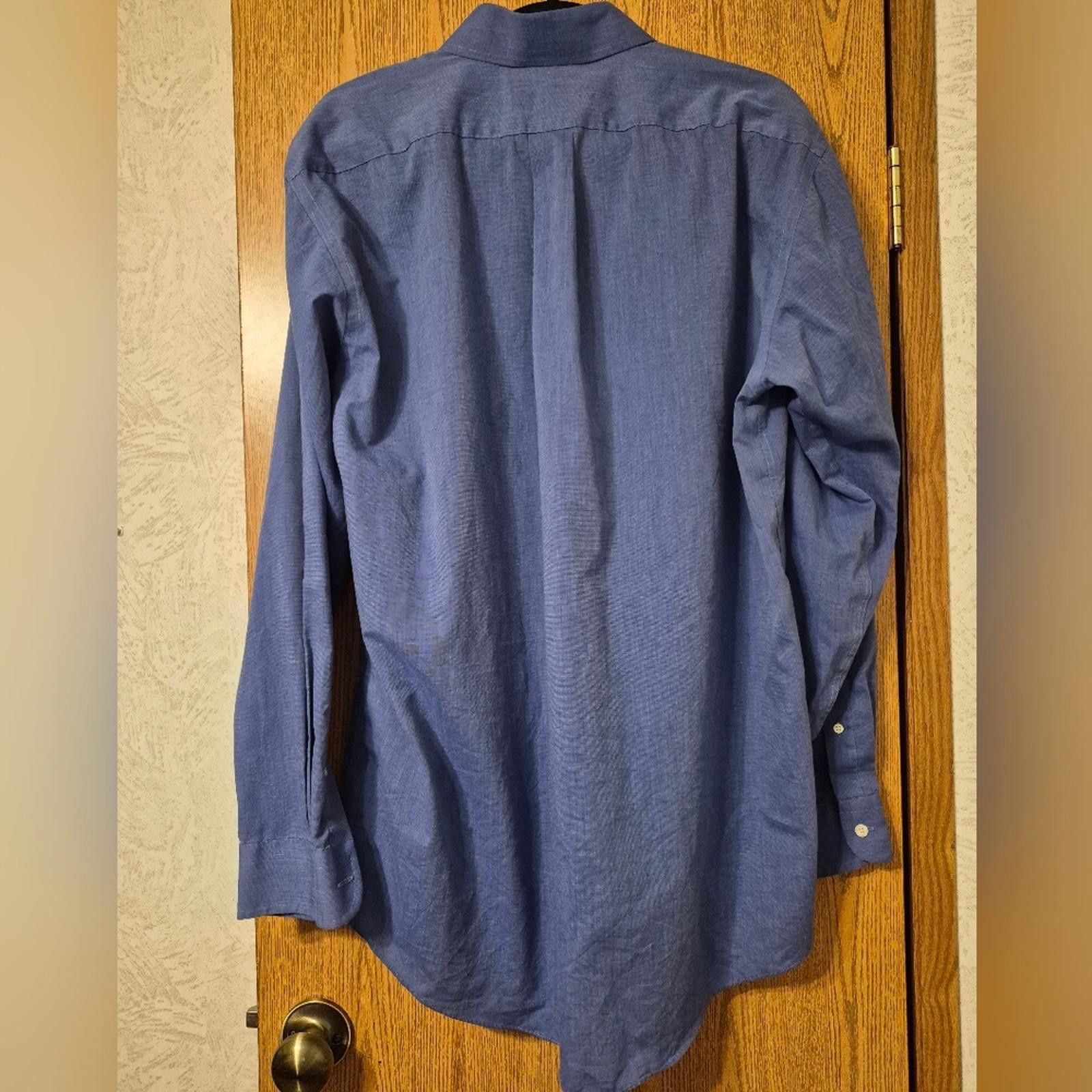 Roundtree & Yorke Roundtree & Yorke Casual Blue Button-Down Shirt 16 1/2 Size US M / EU 48-50 / 2 - 2 Thumbnail