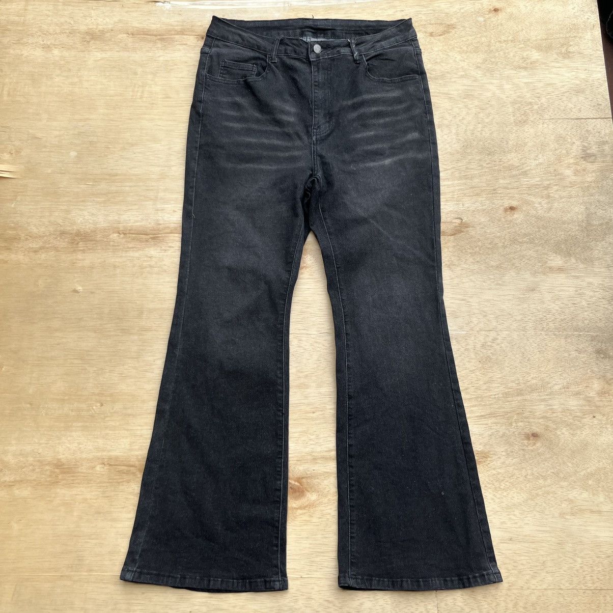 Tornado Mart ROMWE STRETCH DENIM BLACK WASHED FLARE VINTAGE PANTS Size US 32 / EU 48 - 6 Thumbnail