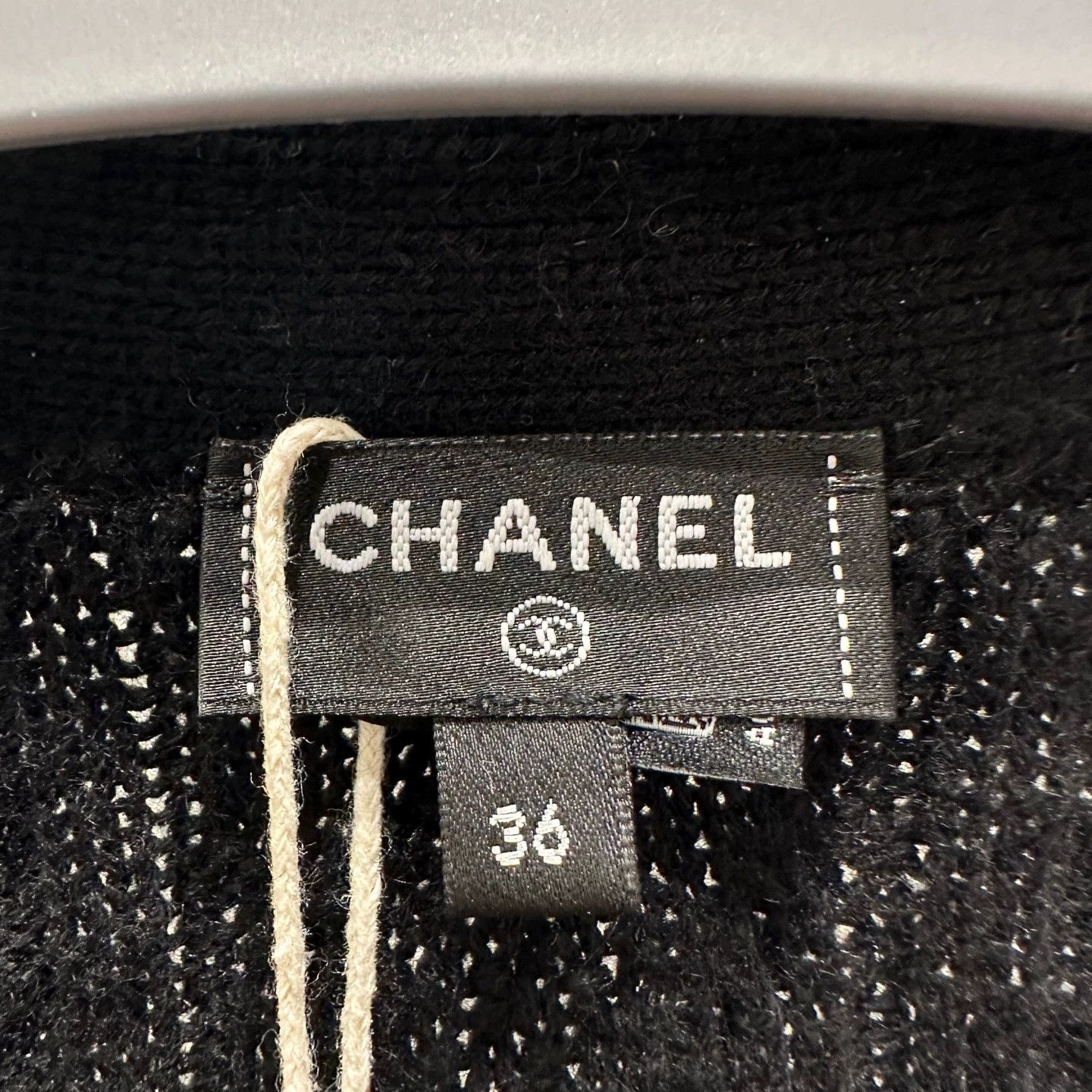 Chanel Chanel color blocked cashmere knit cardigan 36 Size XS / US 0-2 / IT 36-38 - 3 Thumbnail