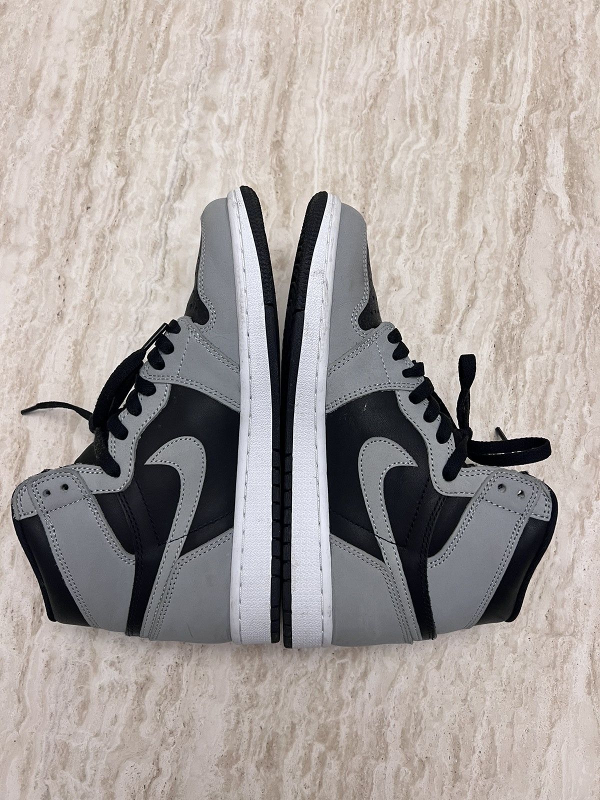 Jordan Brand Jordan 1 shadow grey 2.0 Size US 8 / EU 41 - 3 Thumbnail