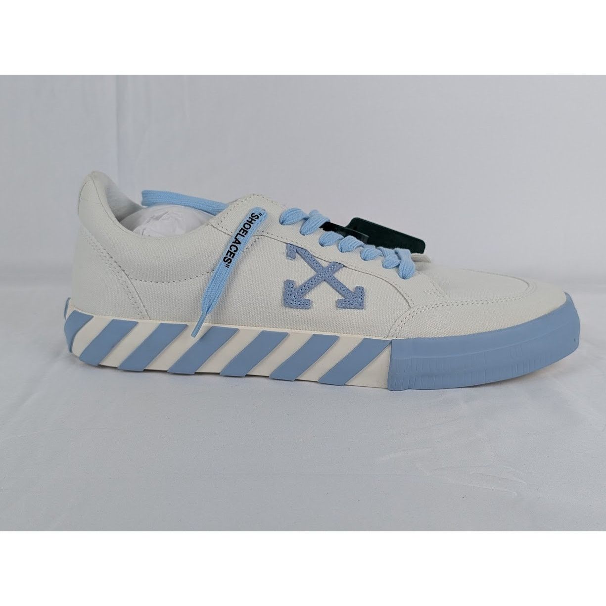 Off-White o1rshd1 Q:5 / Low Vulcanized Canvas Sneaker in Light Blue 46 Size US 13 / EU 46 - 1 Thumbnail