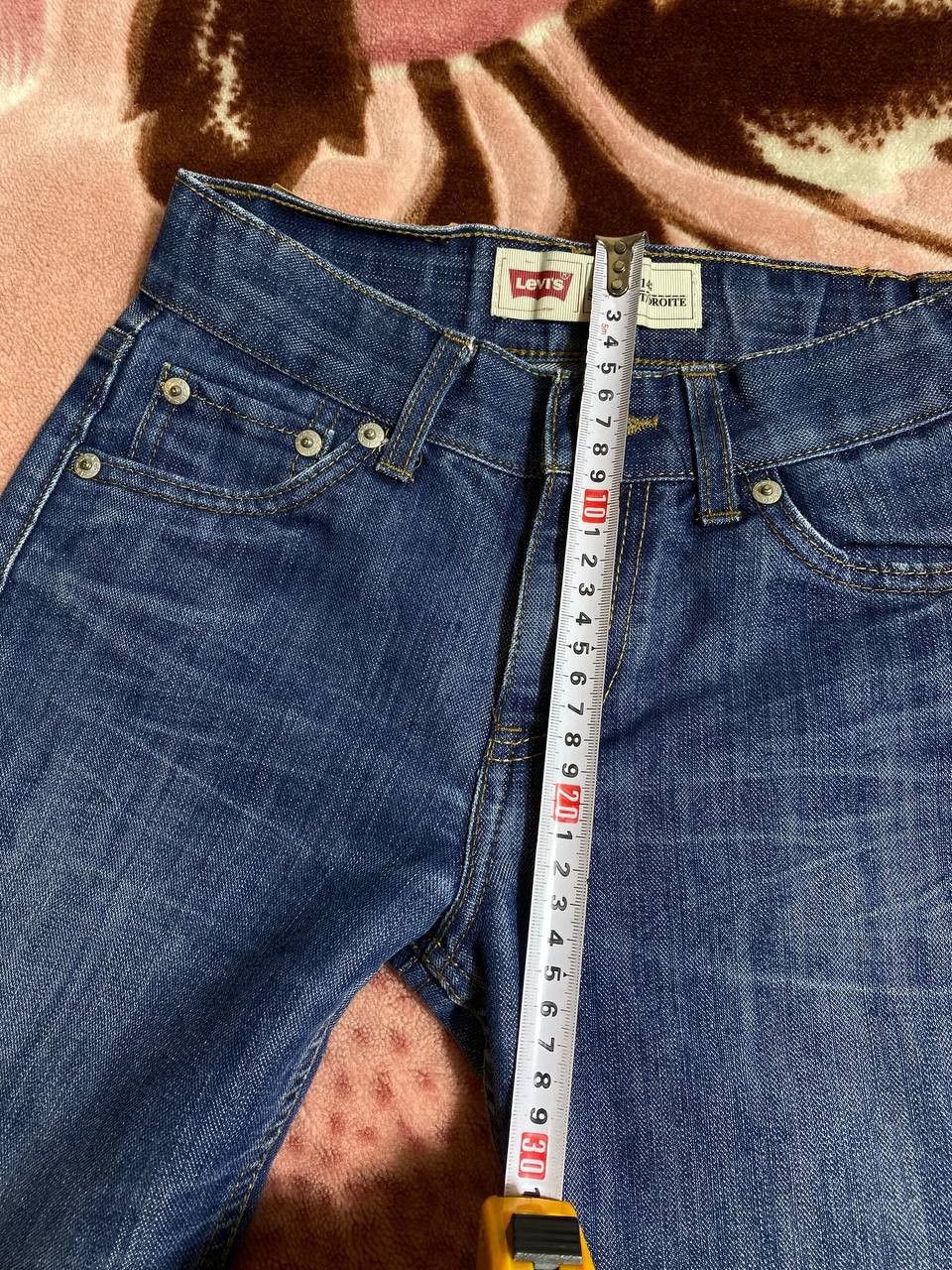 Levi's × Vintage Crazy vintage 90’s Levi’s 514 faded denim jeans workwear Size US 32 / EU 48 - 12 Thumbnail