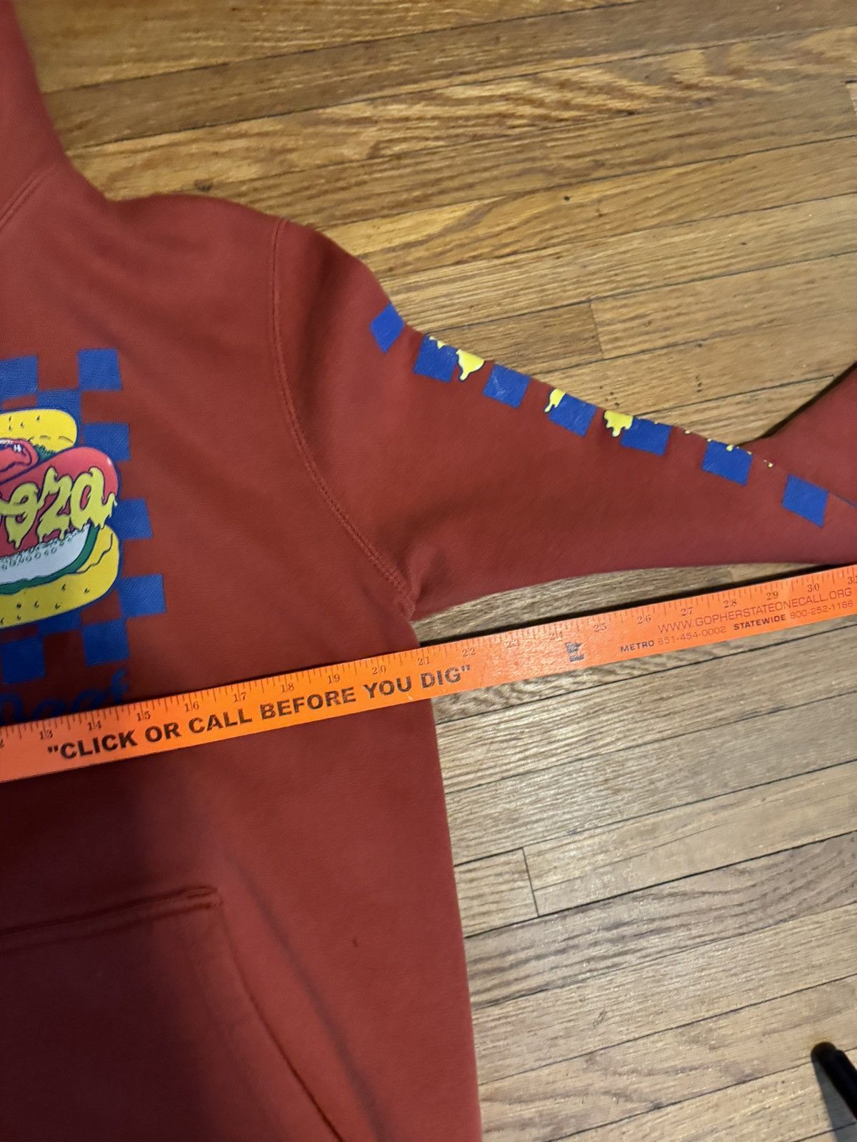 Other Lollapalooza VIENNA BEEF Hot Dog Hoodie Mens Medium M Size US M / EU 48-50 / 2 - 6 Thumbnail
