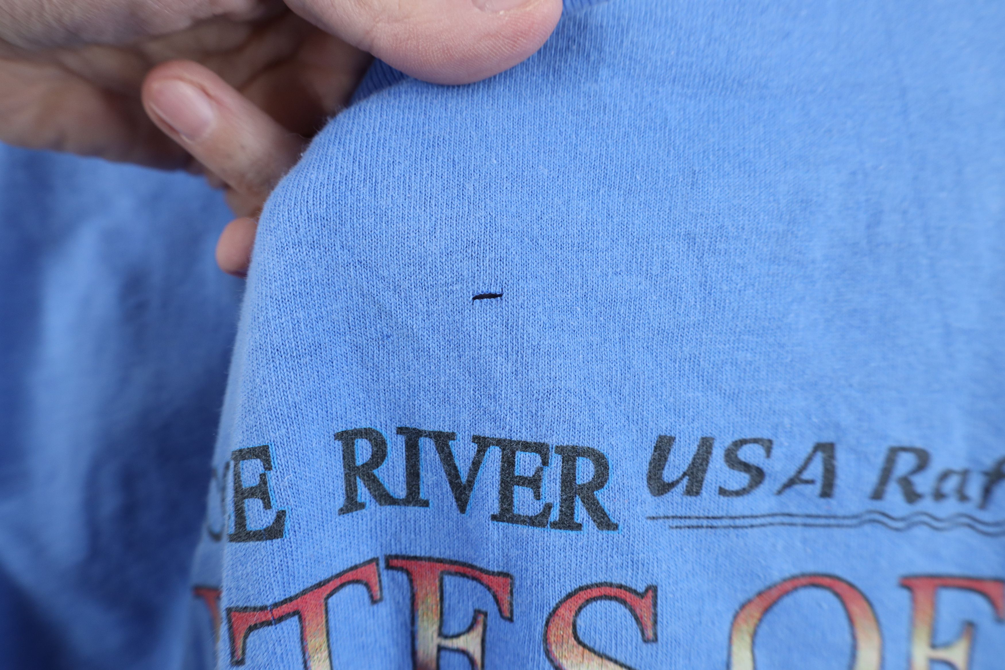 Vintage Vintage 90s Streetwear Ocoee River Rafting T-Shirt Blue USA Size US XL / EU 56 / 4 - 5 Thumbnail