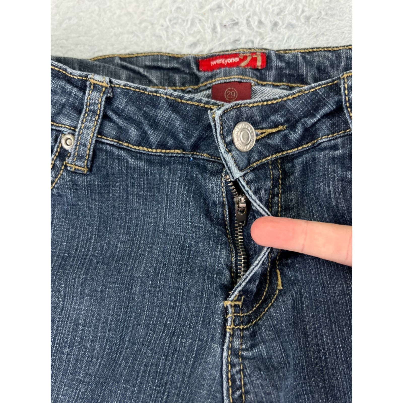 Denime Twentyone Jeans Women Boots-cut Denim Blue 29x31 Low Rise Distressed Cotton 5-Pocket Regular Size 29" - 5 Thumbnail