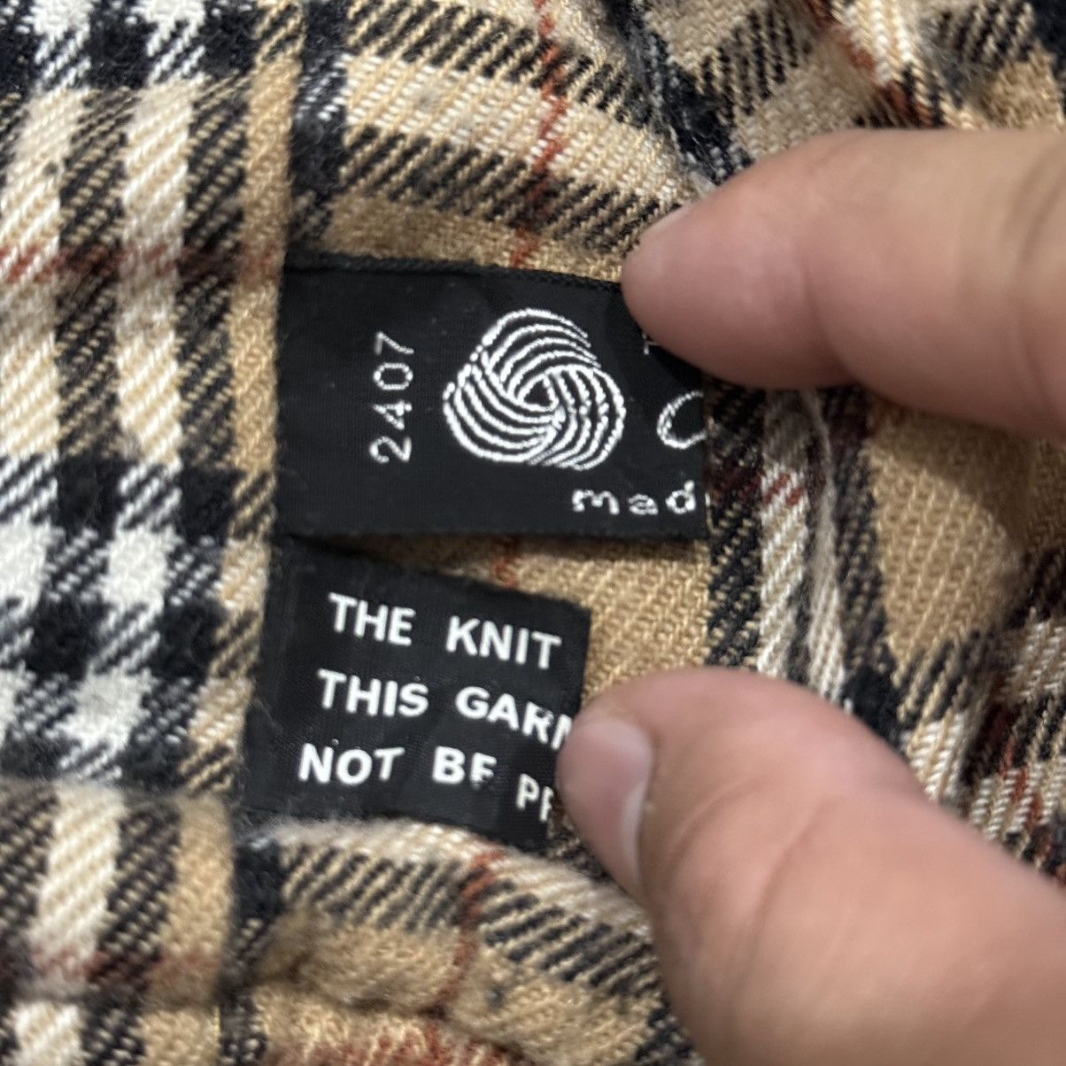 Burberry Vintage Burberry Wool Bomber Jacket Size US L / EU 52-54 / 3 - 14 Thumbnail
