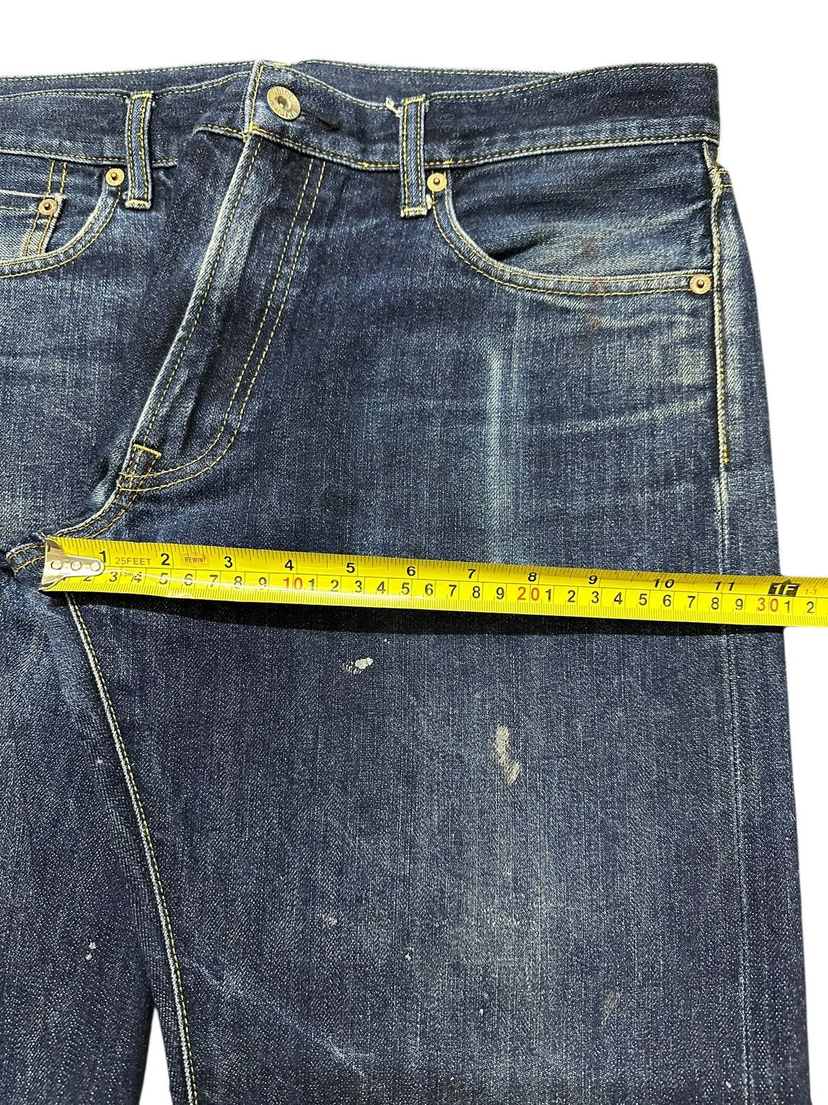 Japanese Brand Vintage Japanese Uniqlo Selvedge Faded Wash Distress Jeans Size US 34 / EU 50 - 17 Thumbnail