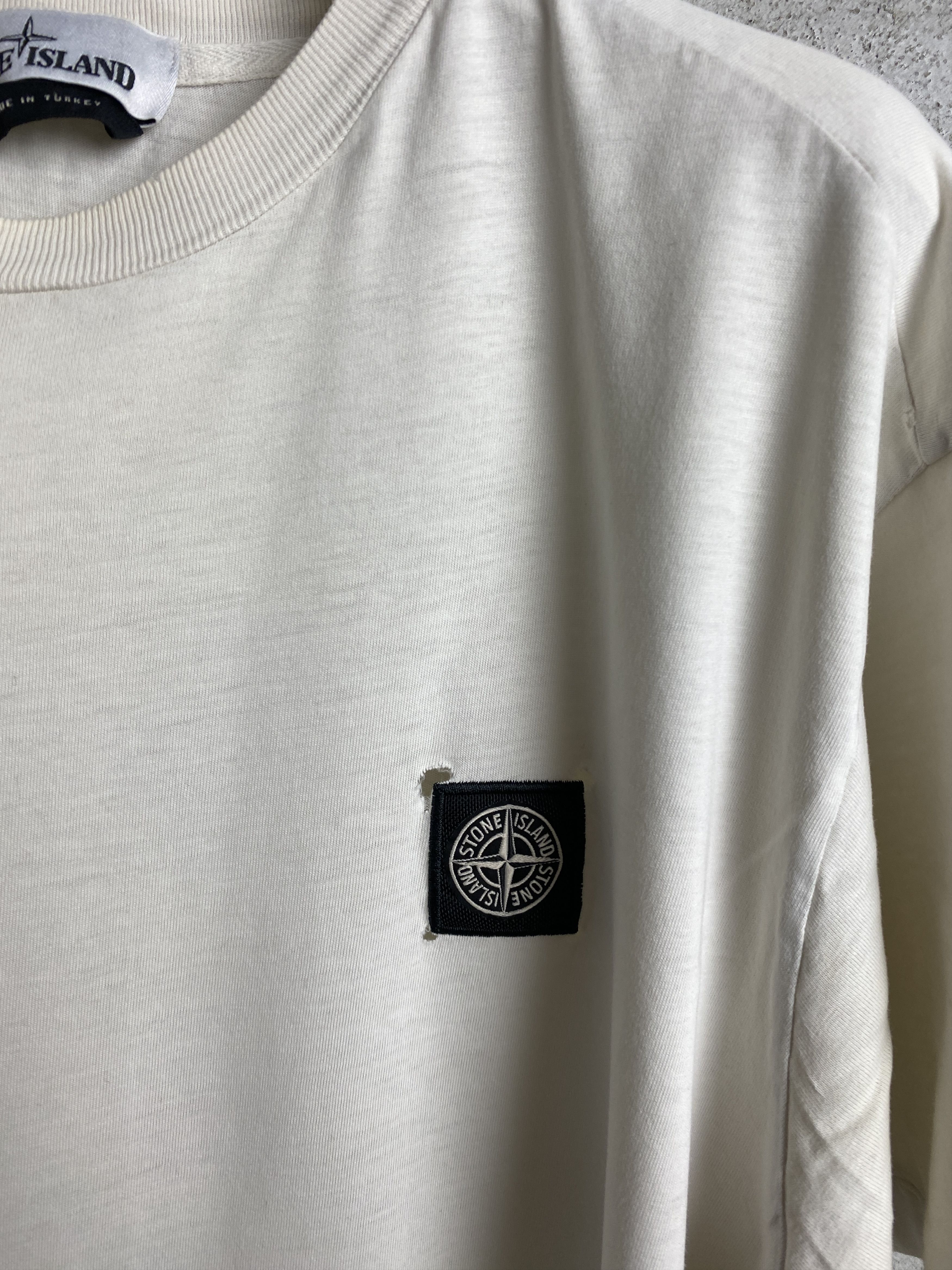 Stone Island Stone Island small logo t-shirt tee Size US XL / EU 56 / 4 - 2 Thumbnail