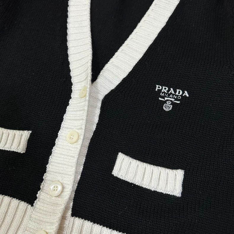Prada Prada Color-block V-neck short sleeves wool knit cardigan Size XS / US 0-2 / IT 36-38 - 3 Thumbnail