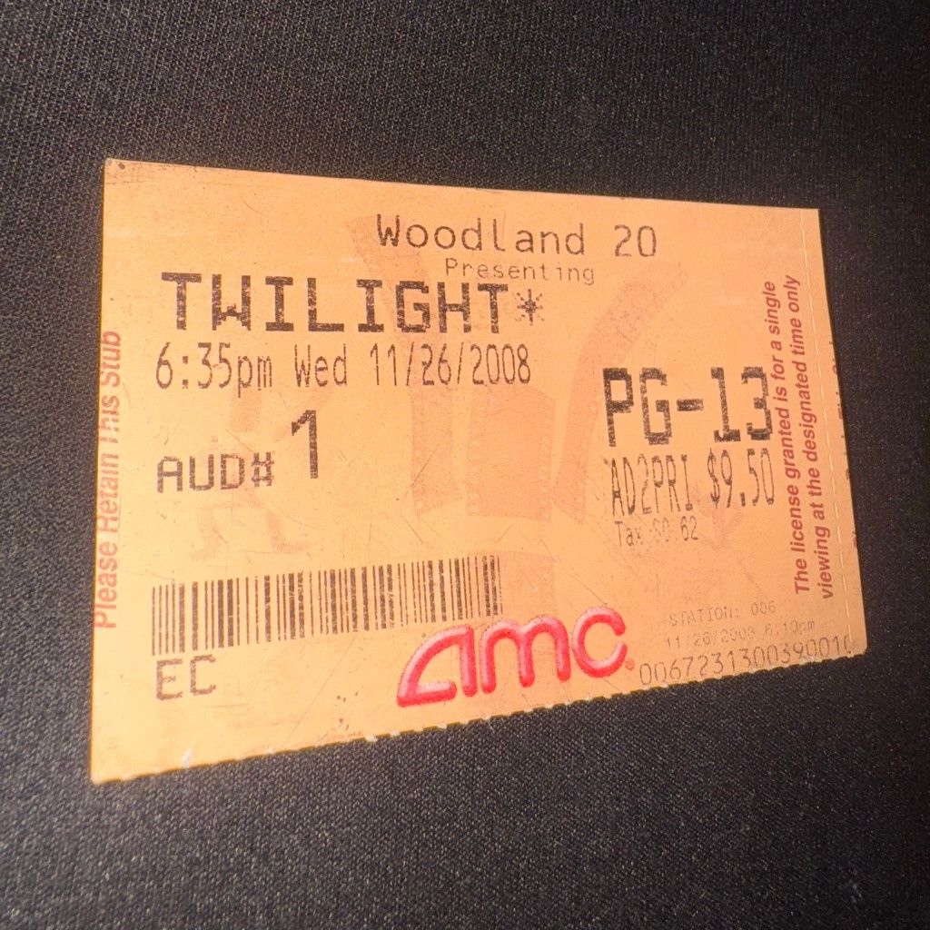 Vintage 2008 Twilight Movie Release AMC Movie Ticket Stub Orange Red Size ONE SIZE - 1 Thumbnail