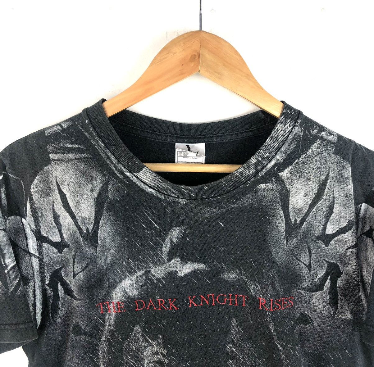 DC Comics × Vintage Mexican vintage t short dc comics batman aop t shirt rare Size US S / EU 44-46 / 1 - 2 Thumbnail