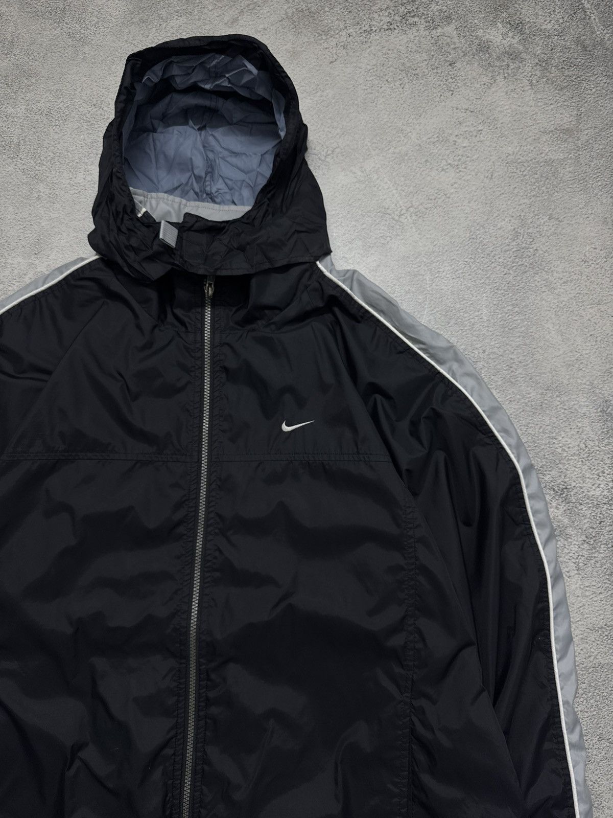 Nike Vintage Y2K Nike Nylon Mini Logo Jacket 00’s Size US XL / EU 56 / 4 - 5 Thumbnail