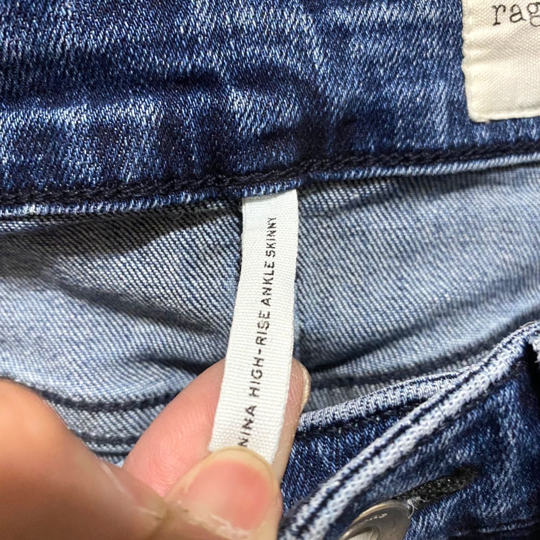 Rag & Bone rag & bone Jeans Blue Denim Skinny 25 Large 5-Pocket Rise High Stretch Womens/Adults Slim Regular Inseam 26 Ankle Mid Wash 90s (if applicable) Size 42" / US 20 - 4 Thumbnail