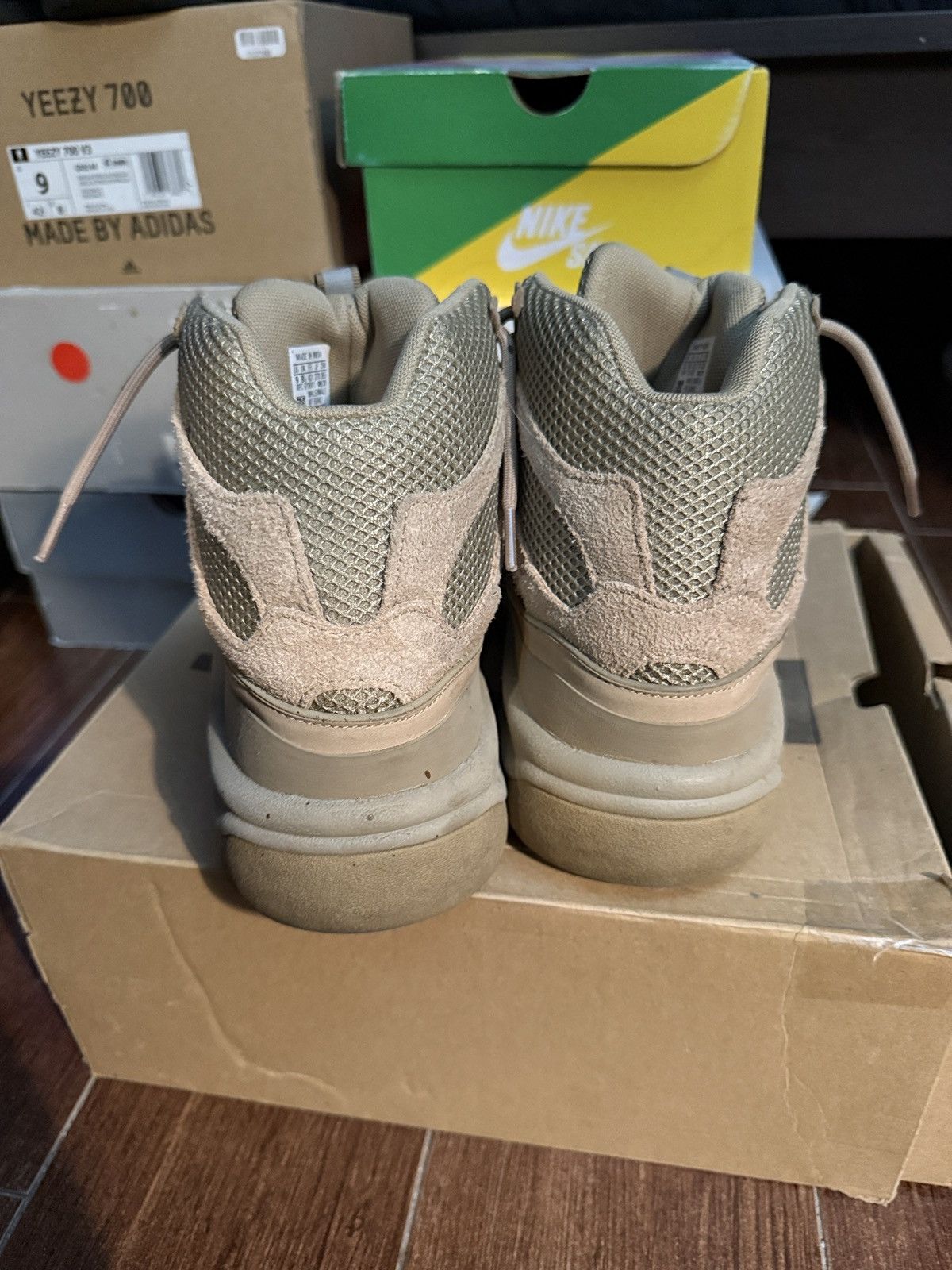 Yeezy 2019 Yeezy Desert Boot Rock Size US 9.5 / EU 42-43 - 2 Thumbnail