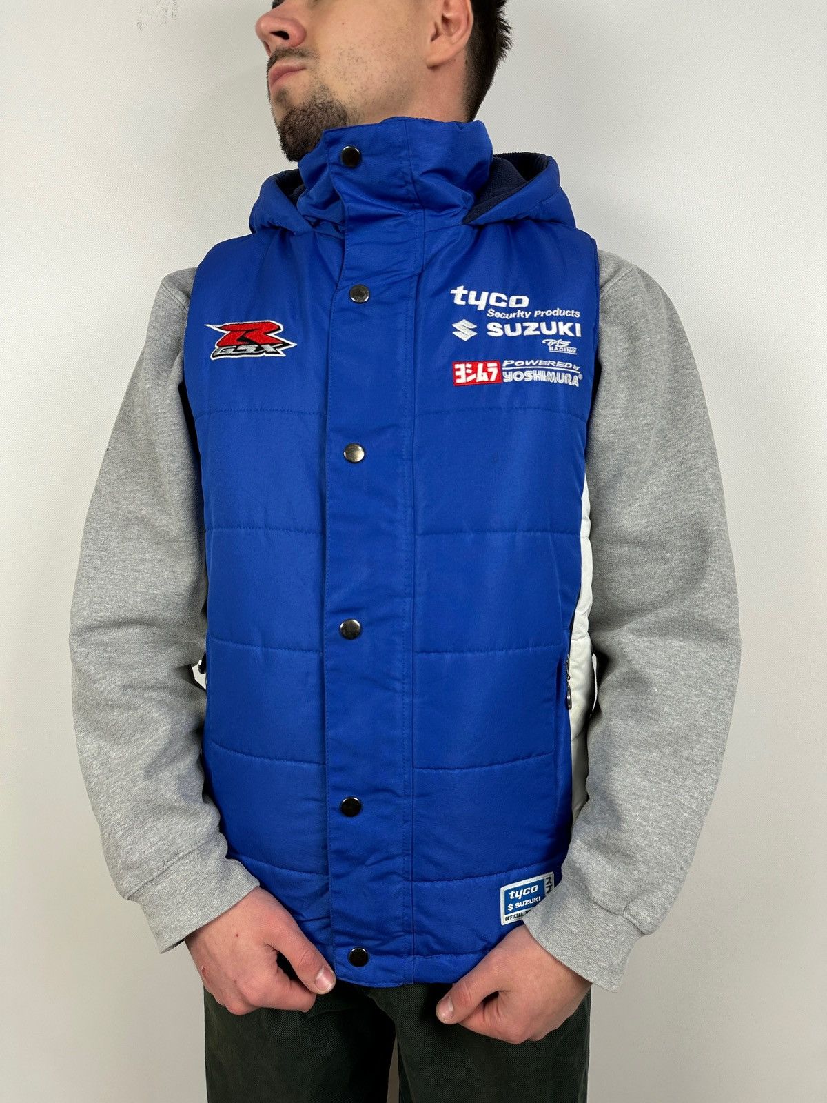 Formula 1 Suzuki GSXR Tyco TAS Racing Blue Motorcycle Fleece Vest Size US S / EU 44-46 / 1 - 3 Thumbnail