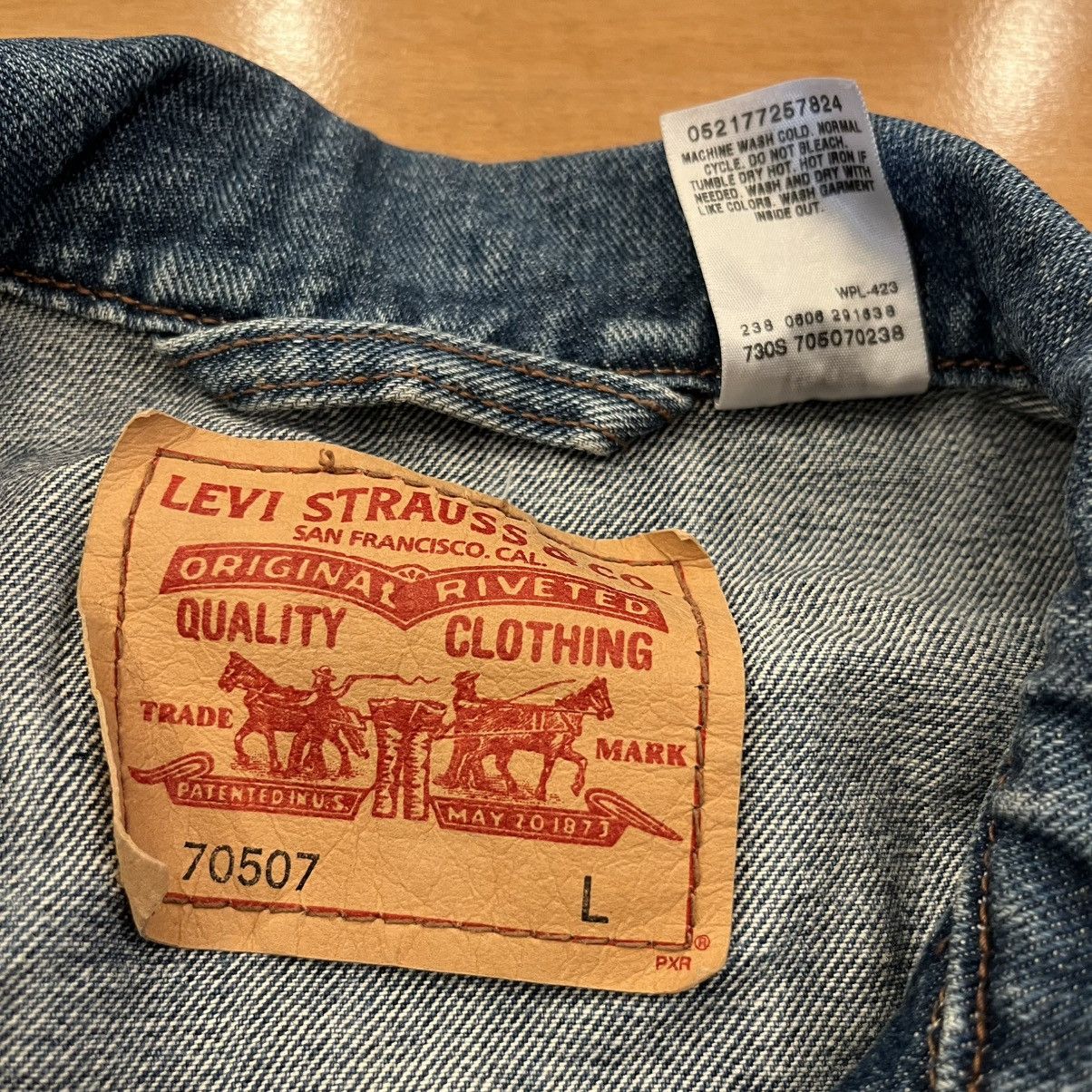 Levi's Vintage Clothing Vintage Levi's denim jacket from the late-80’s/early-90’s. Size US L / EU 52-54 / 3 - 6 Thumbnail