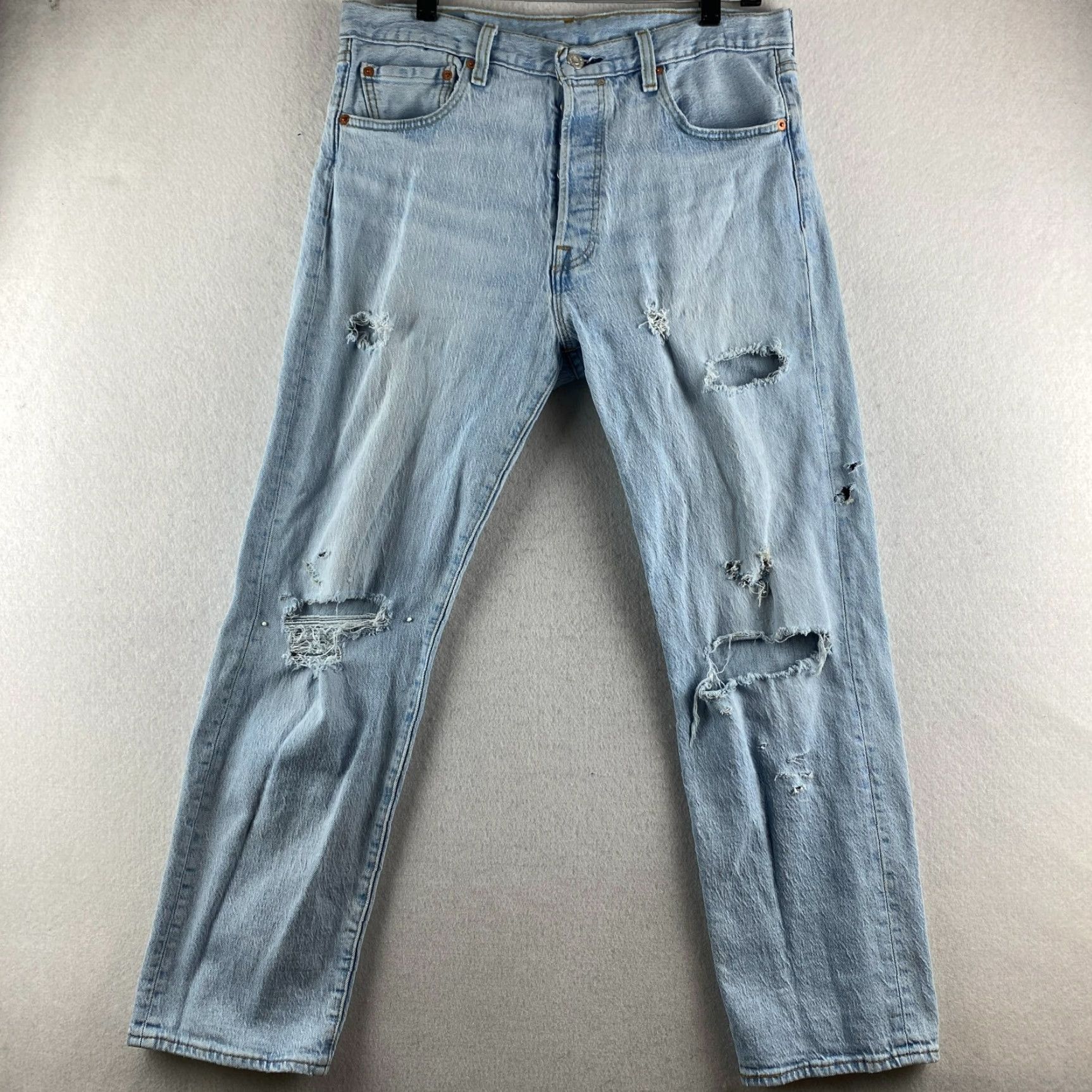 Levi's VINTAGE Levi's 501 Jeans Mens 33 Blue Distressed Button-Fly Straight 5-Pocket Style Modern Size US 33 - 2 Thumbnail